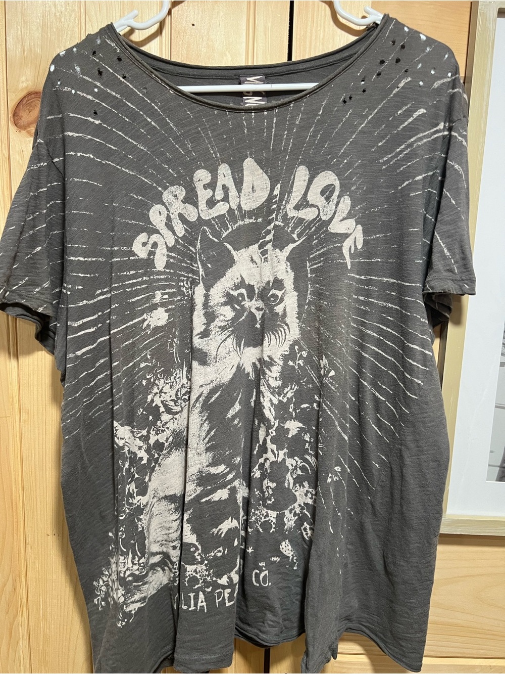 Magnolia Pearl Charcoal Cat Graphic Tee with Cream Print